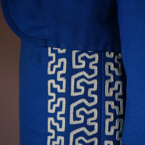 Vintage 1960s Blue Embroidered Wool Skirt Suit - Small - Picture 5 of 9